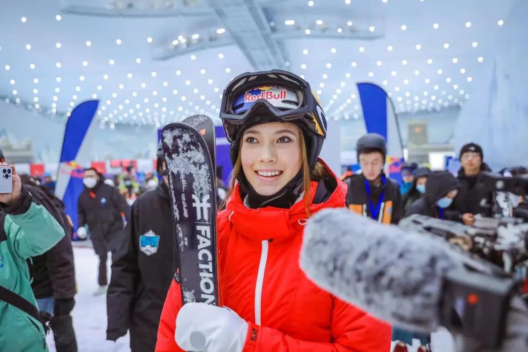 谷爱凌,滑雪女神谷爱凌再创佳绩。