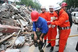 哪里地震刚刚最新,“最新震讯：全国多地刚刚发生地震！”