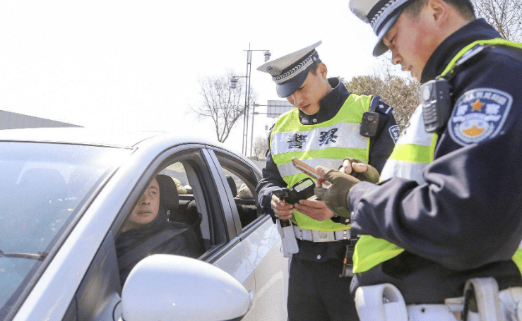 深圳交警最新消息,深圳交通警讯速递